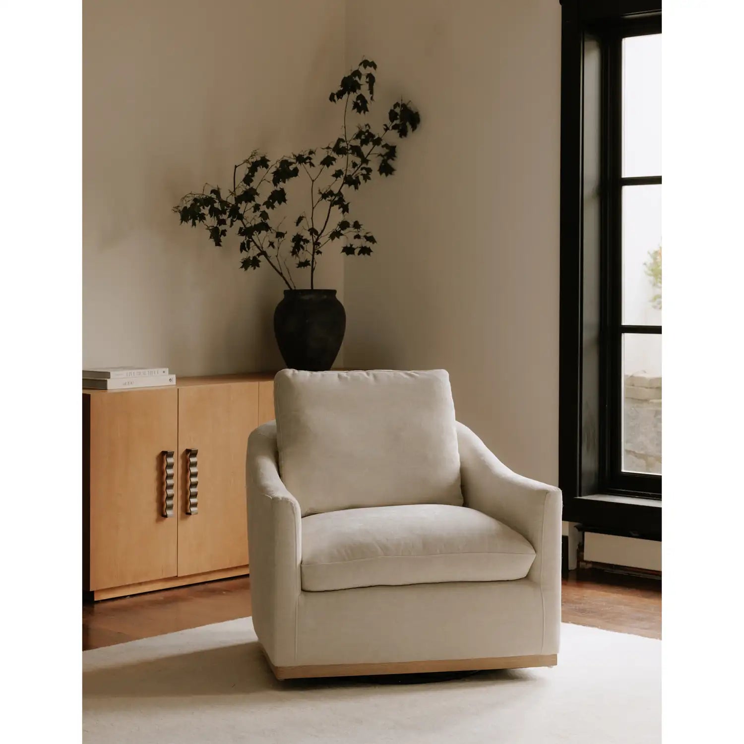 MOES, LINDEN ACCENT CHAIRS, LOUNGE