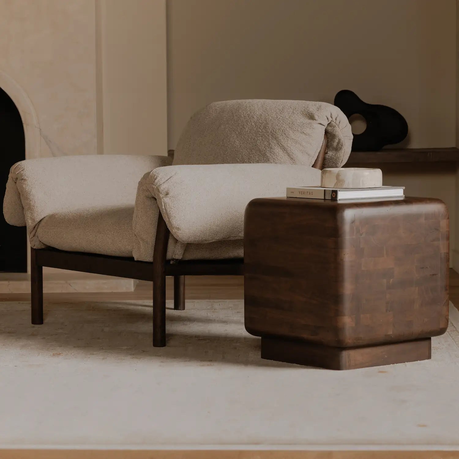 MOE'S HOME COLLECTION LX-1076-20 ff6cbbe9-f737-4d66-8393-9b9182eee200