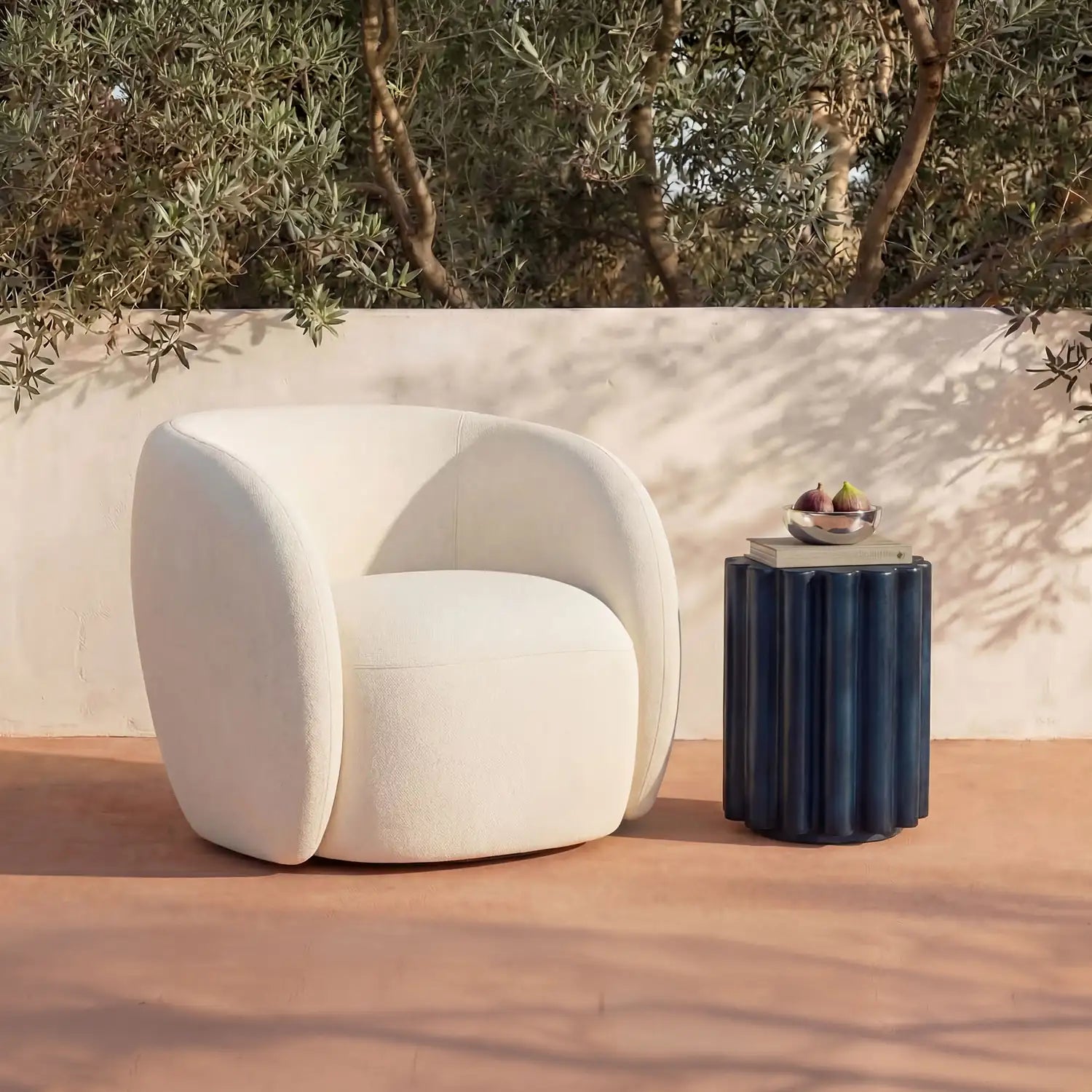 MOES RAE OUTDOOR CHAIRS - Outdoor Seating