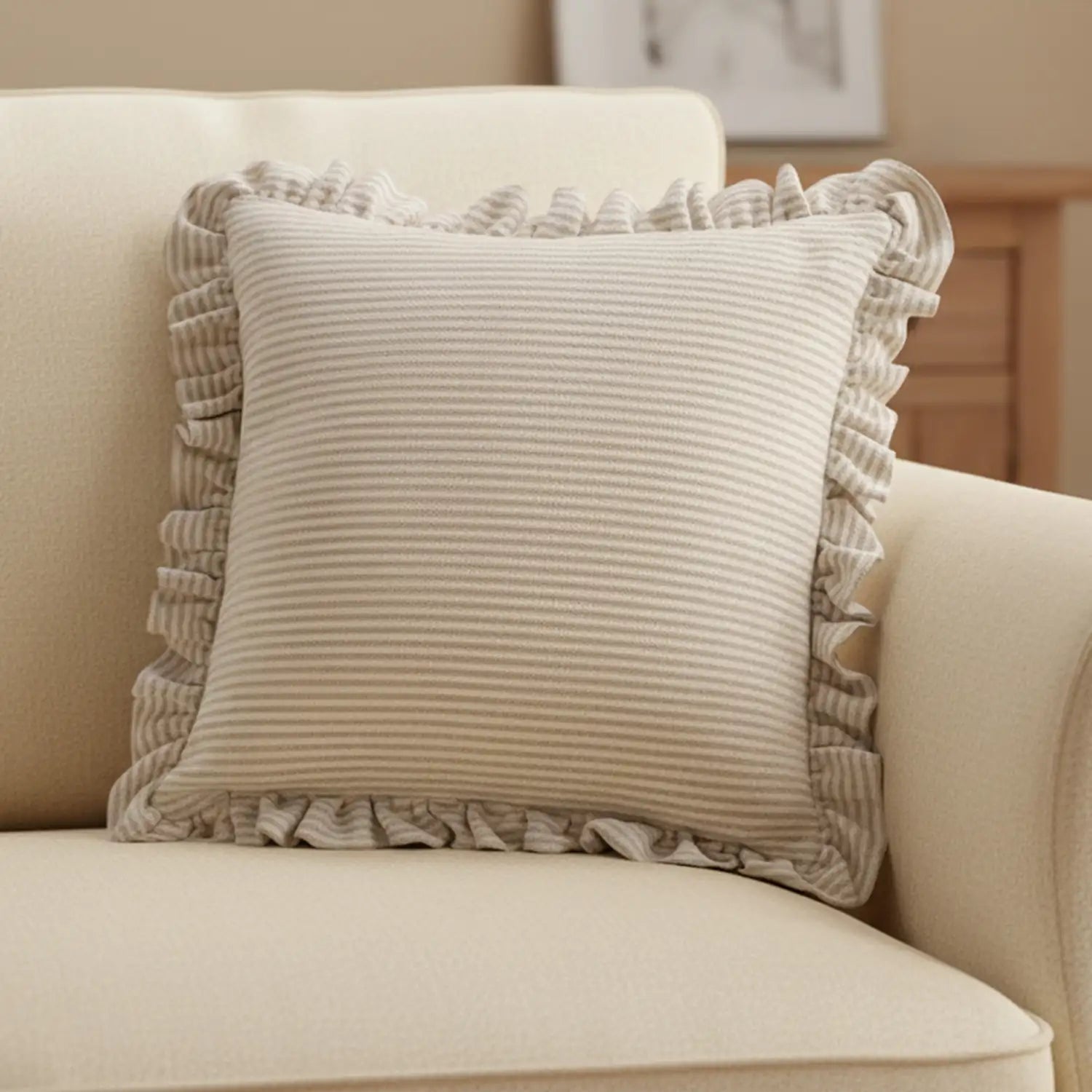 MOES BETTY PILLOWS - Decorative Accents