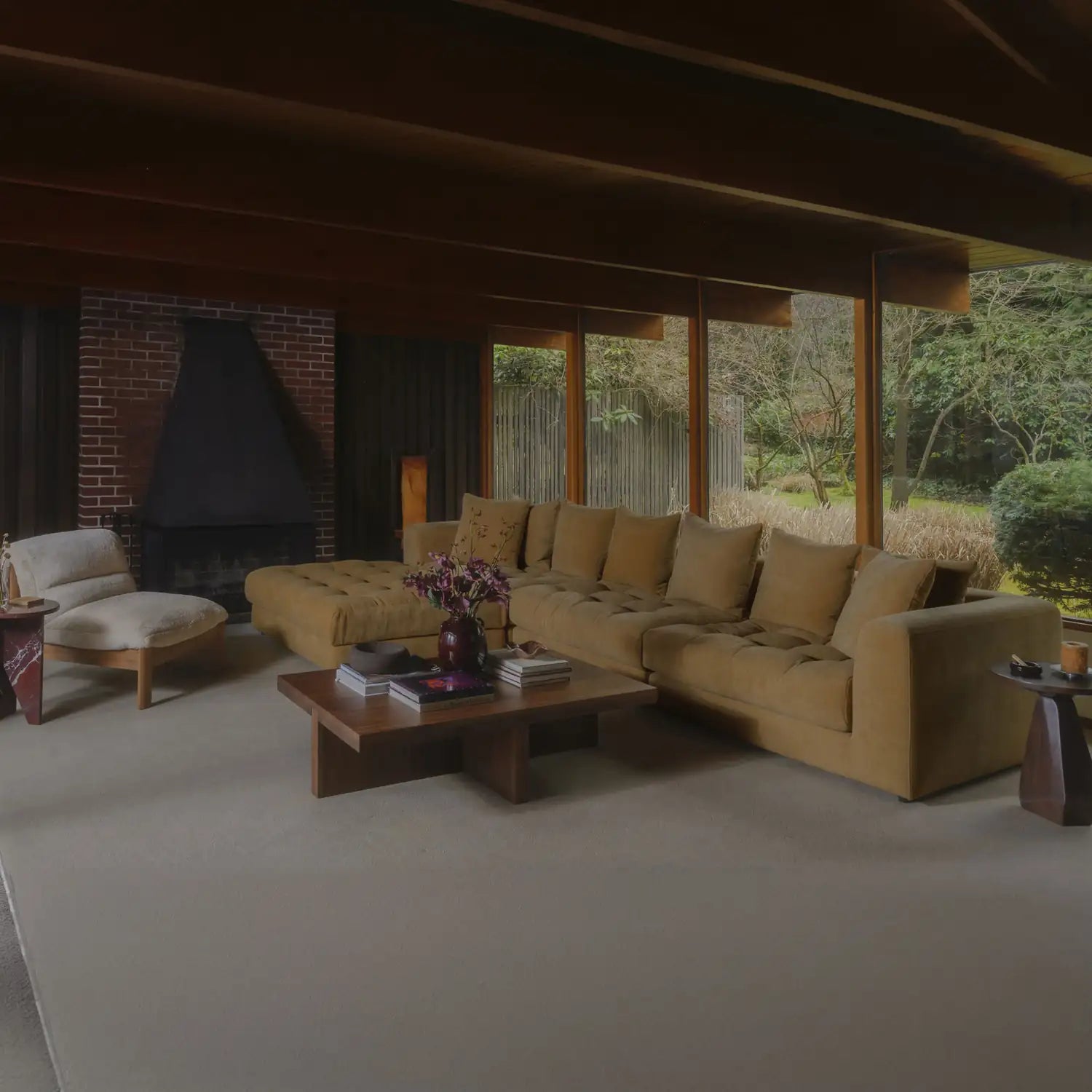 MOES, DAVIE CORNER CHAIRS, LOUNGE