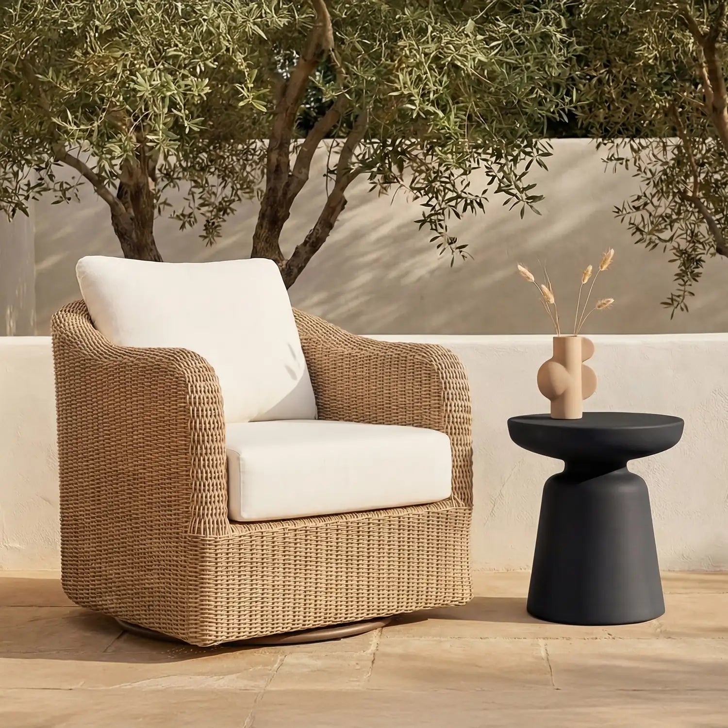 MOES RUTH OUTDOOR TABLES - Outdoor Tables