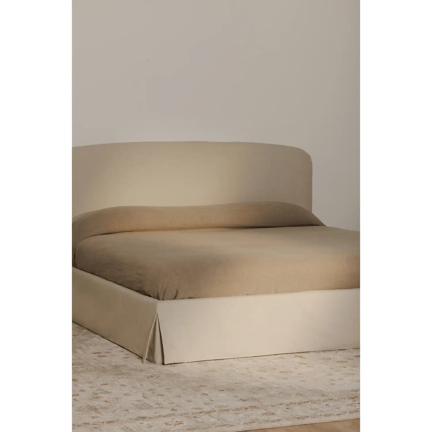 MOE'S, JOAN BEDS, BEDS