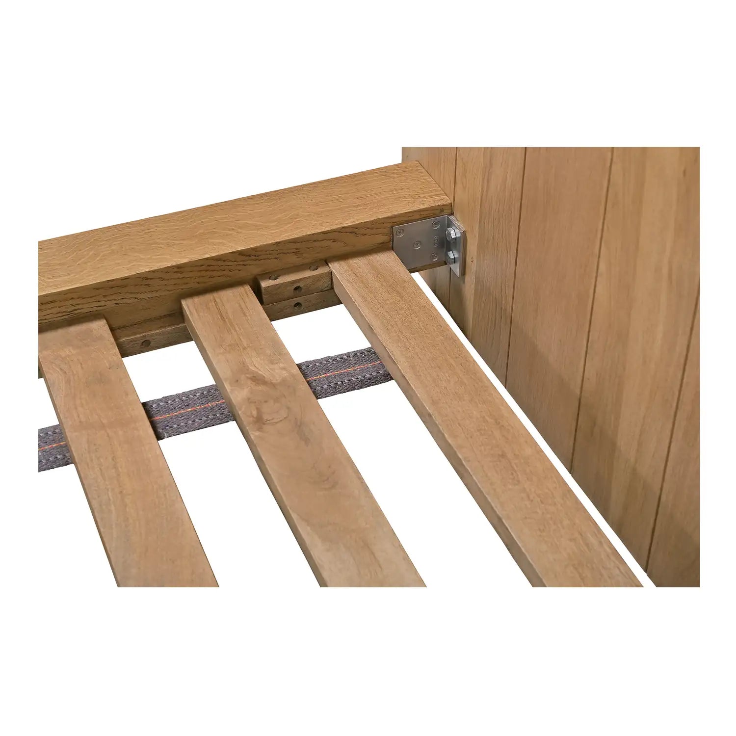MOE'S, PLANK BEDS, BEDS