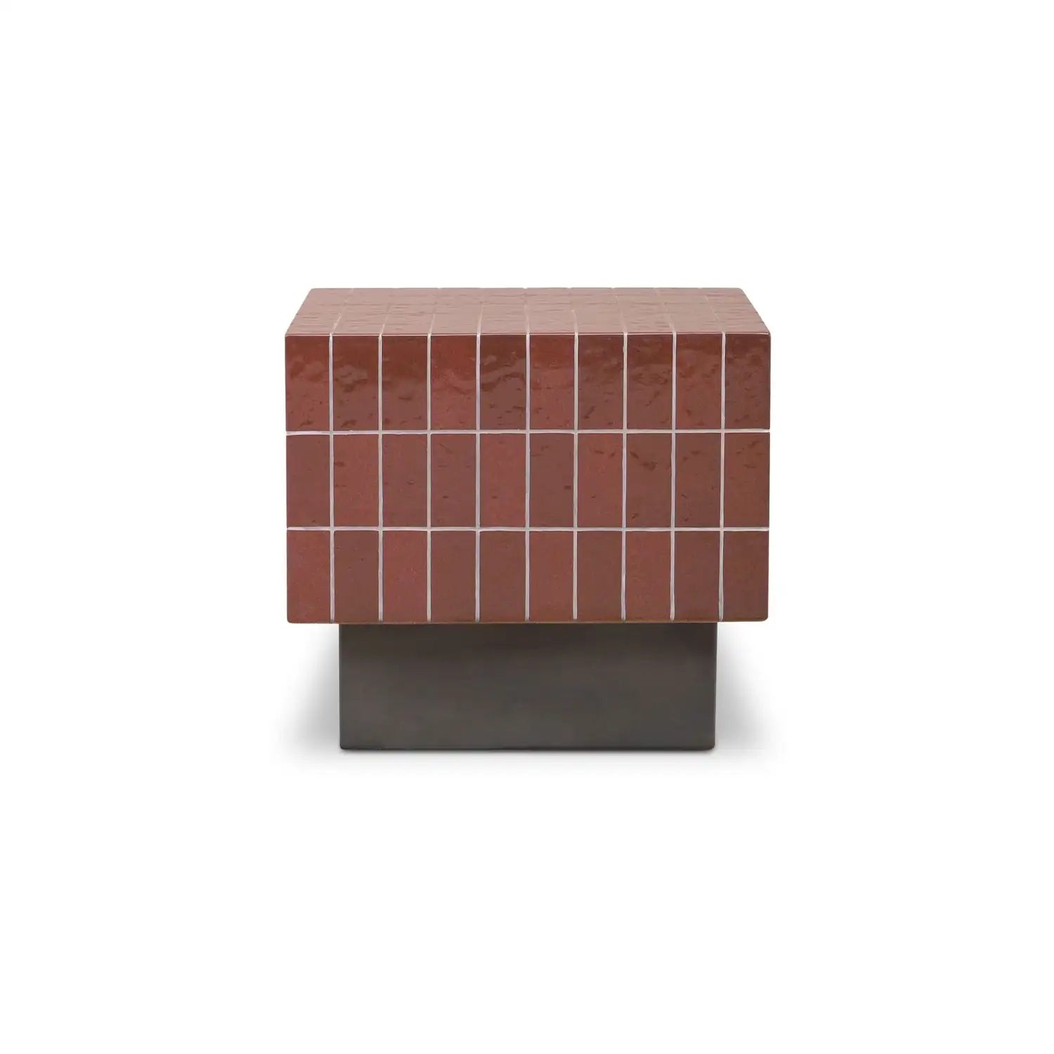 MOES FARREN OUTDOOR TABLES - Outdoor Tables