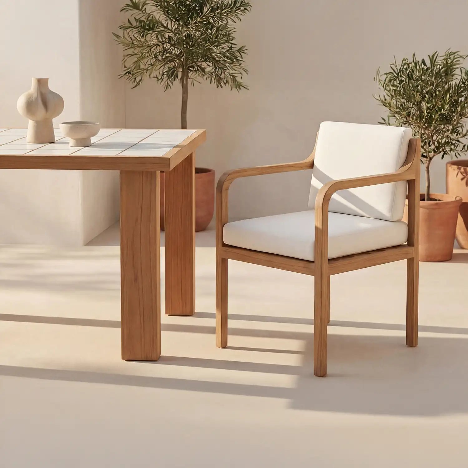MOES, NELLIE DINING CHAIRS, DINING CHAIRS