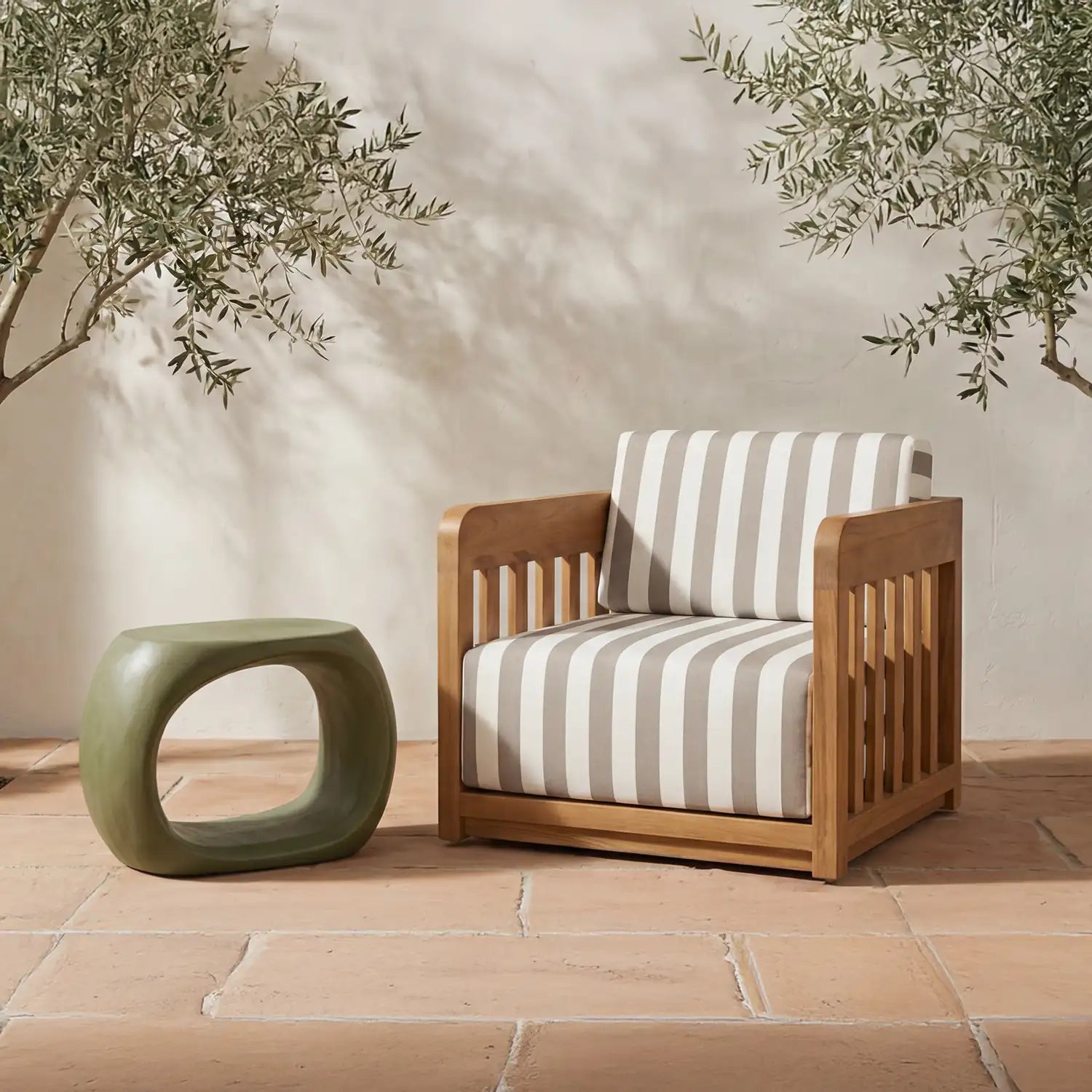 MOES, ADELAIDE SOFAS, SOFA