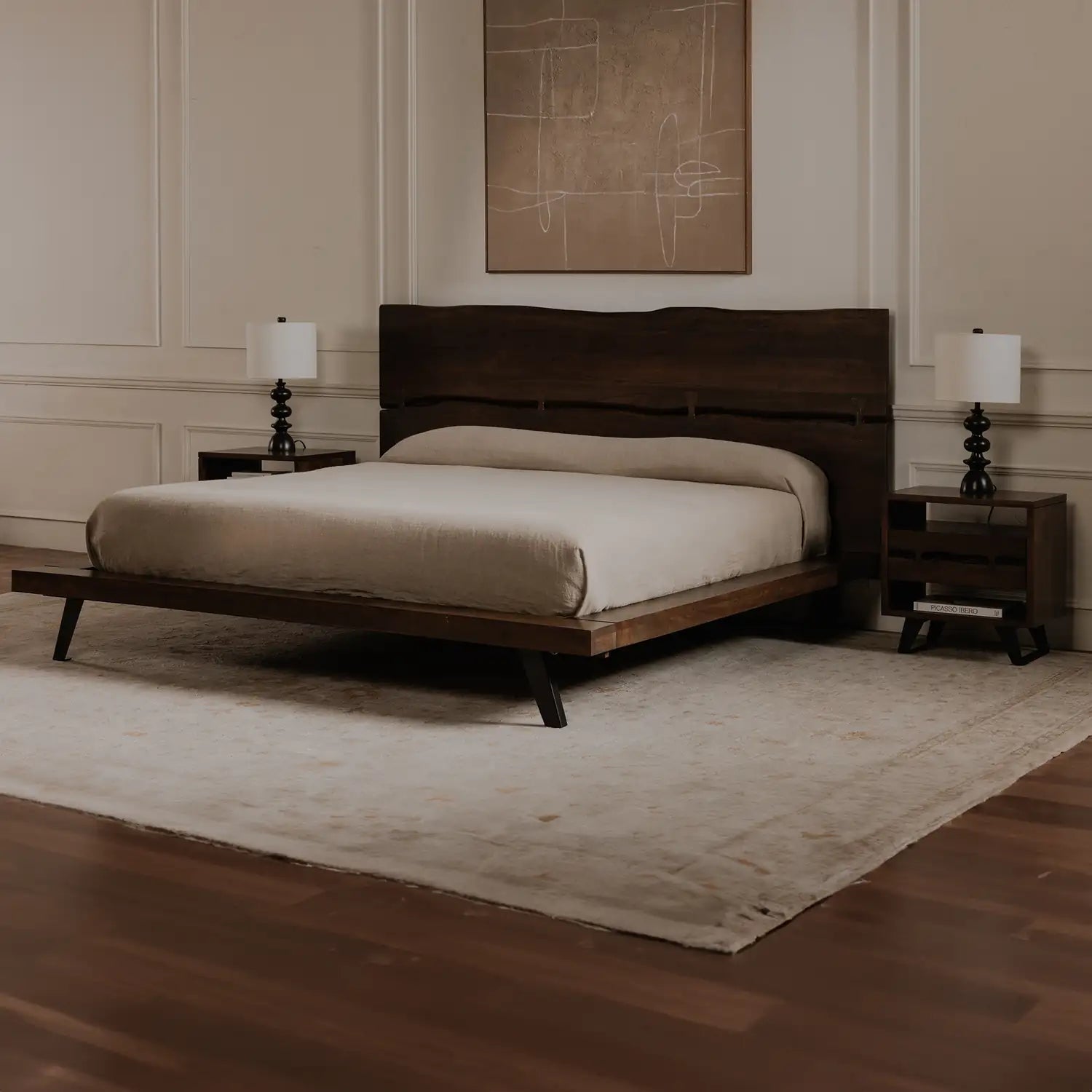 MOE'S, MADAGASCAR BEDS, BEDS