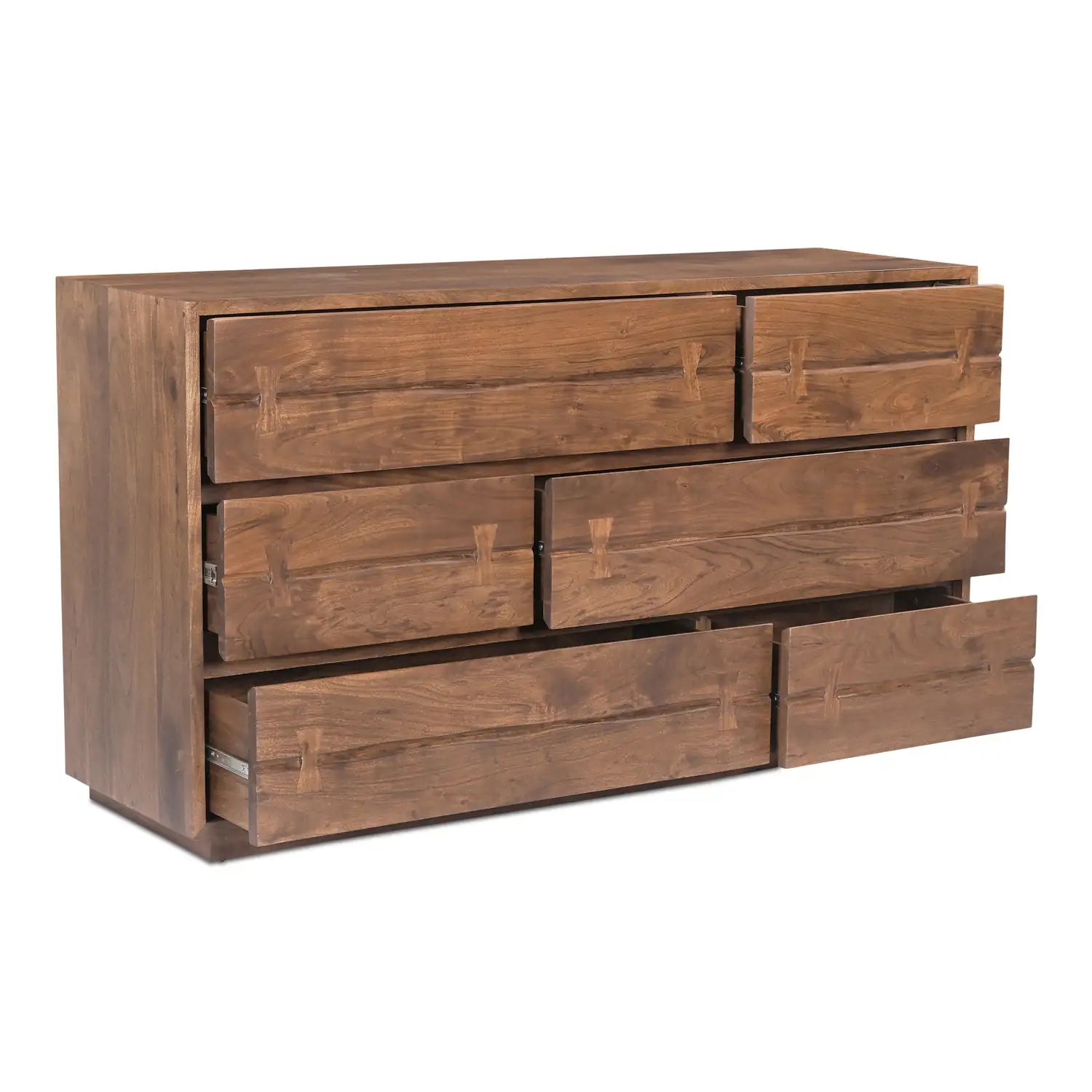 MOES, MADAGASCAR DRESSERS, DRESSERS