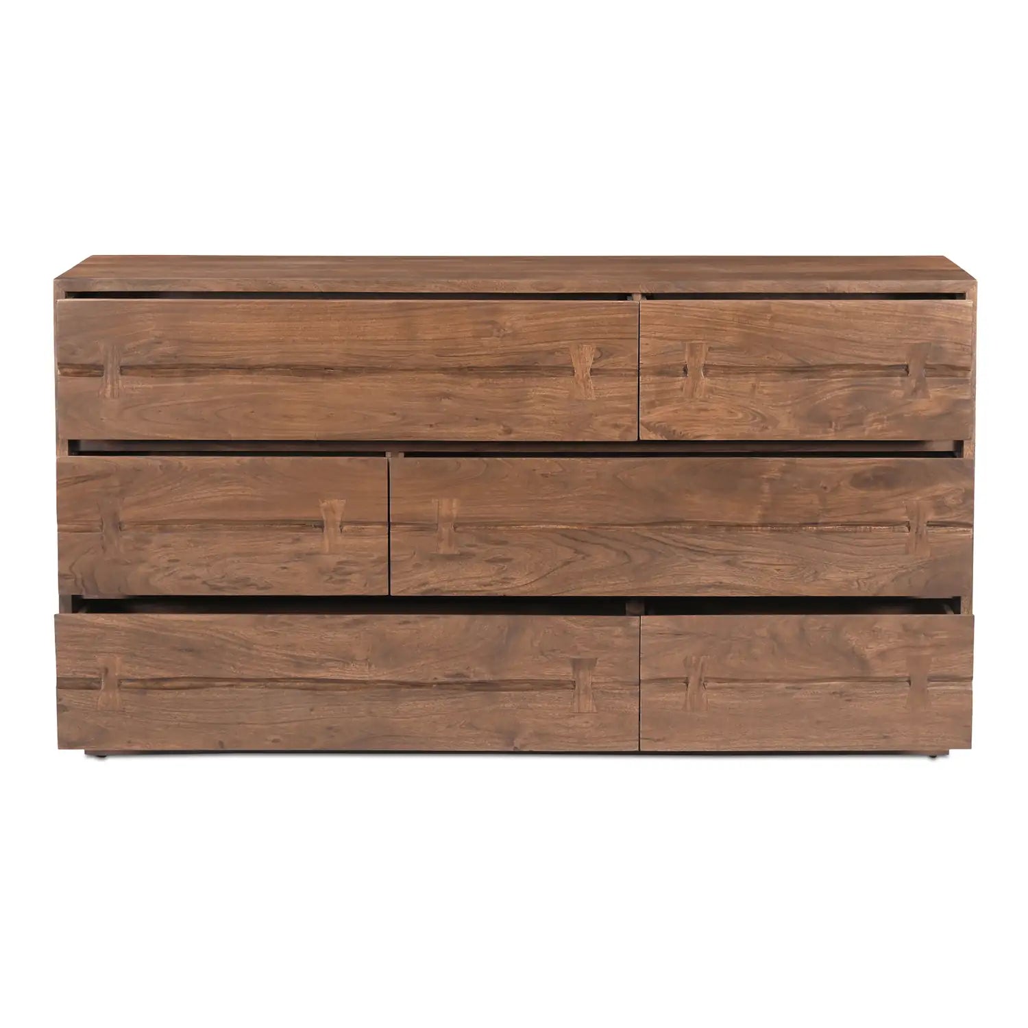 MOES, MADAGASCAR DRESSERS, DRESSERS
