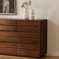 MOES, MADAGASCAR DRESSERS, DRESSERS