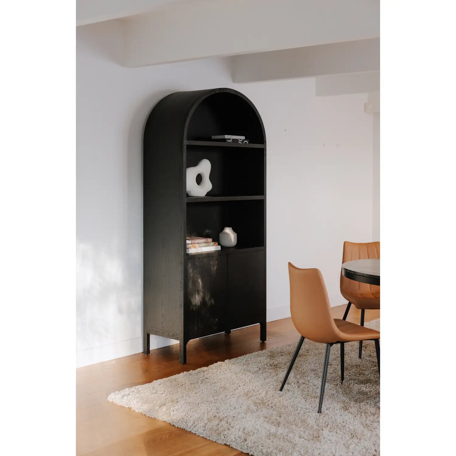 MOES WILDE CABINETS - Cabinets & Bar