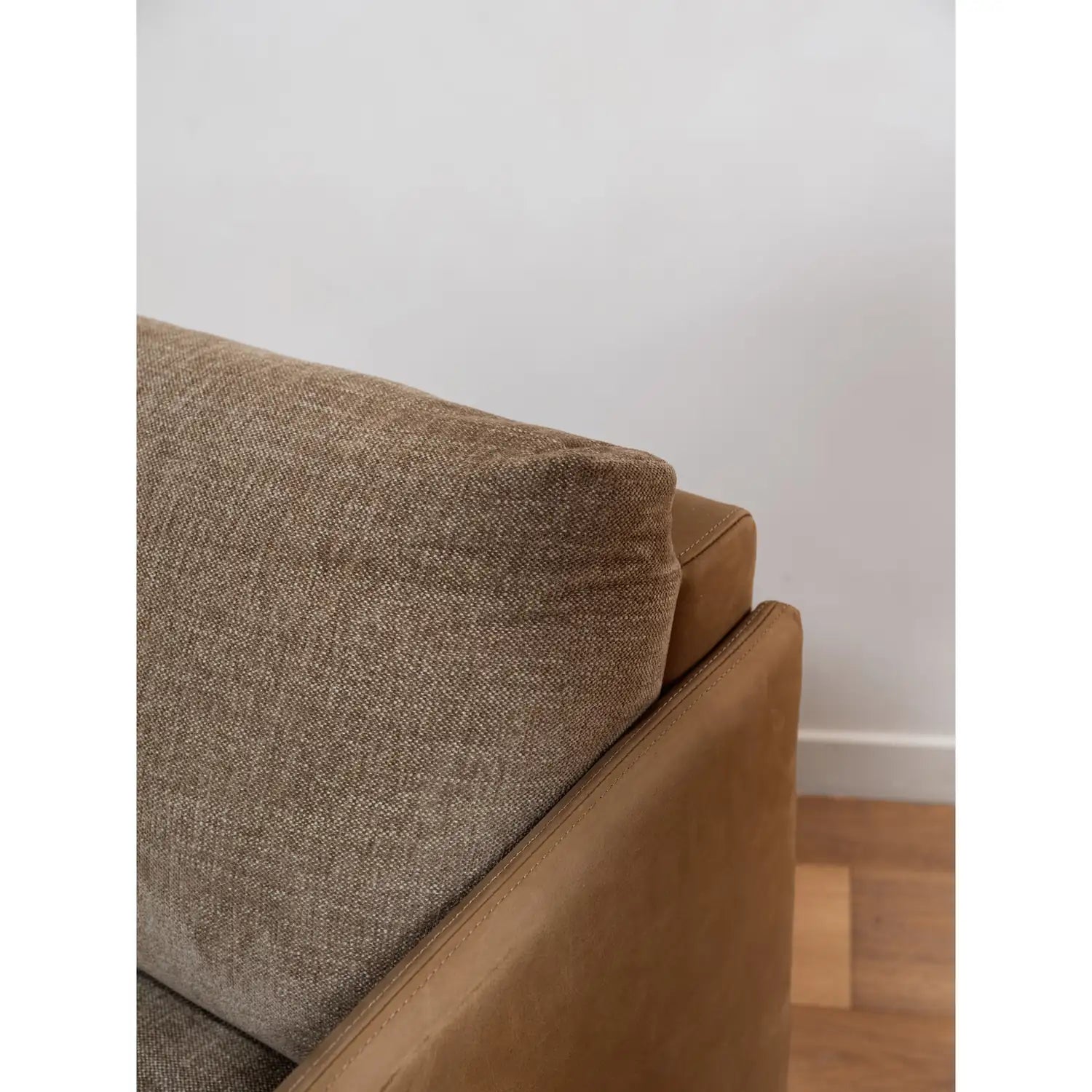 MOES, TELLER ACCENT CHAIRS, LOUNGE