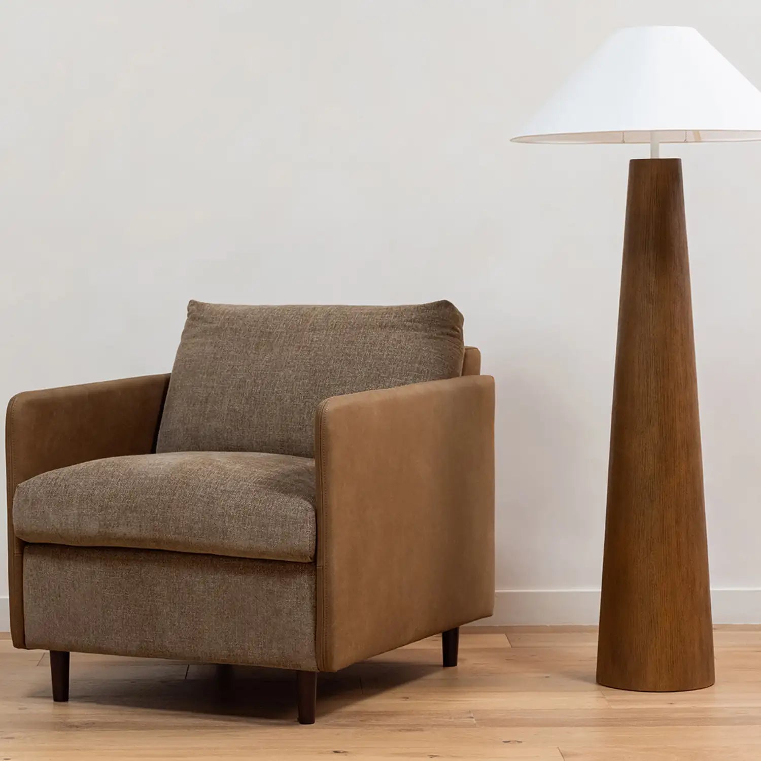 MOES, TELLER ACCENT CHAIRS, LOUNGE