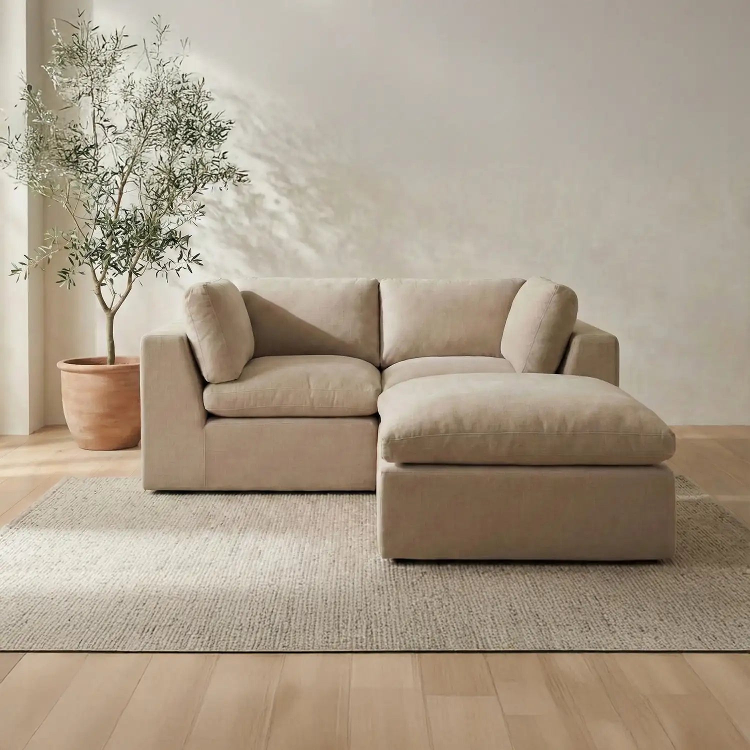 MOES CATES MODULAR SECTIONALS - Sofa