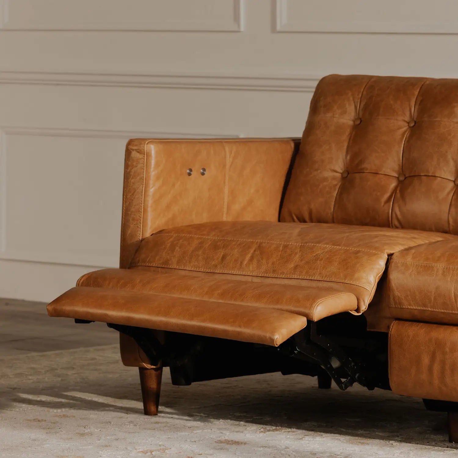 MOES, BRIDGERS SOFAS, SOFA