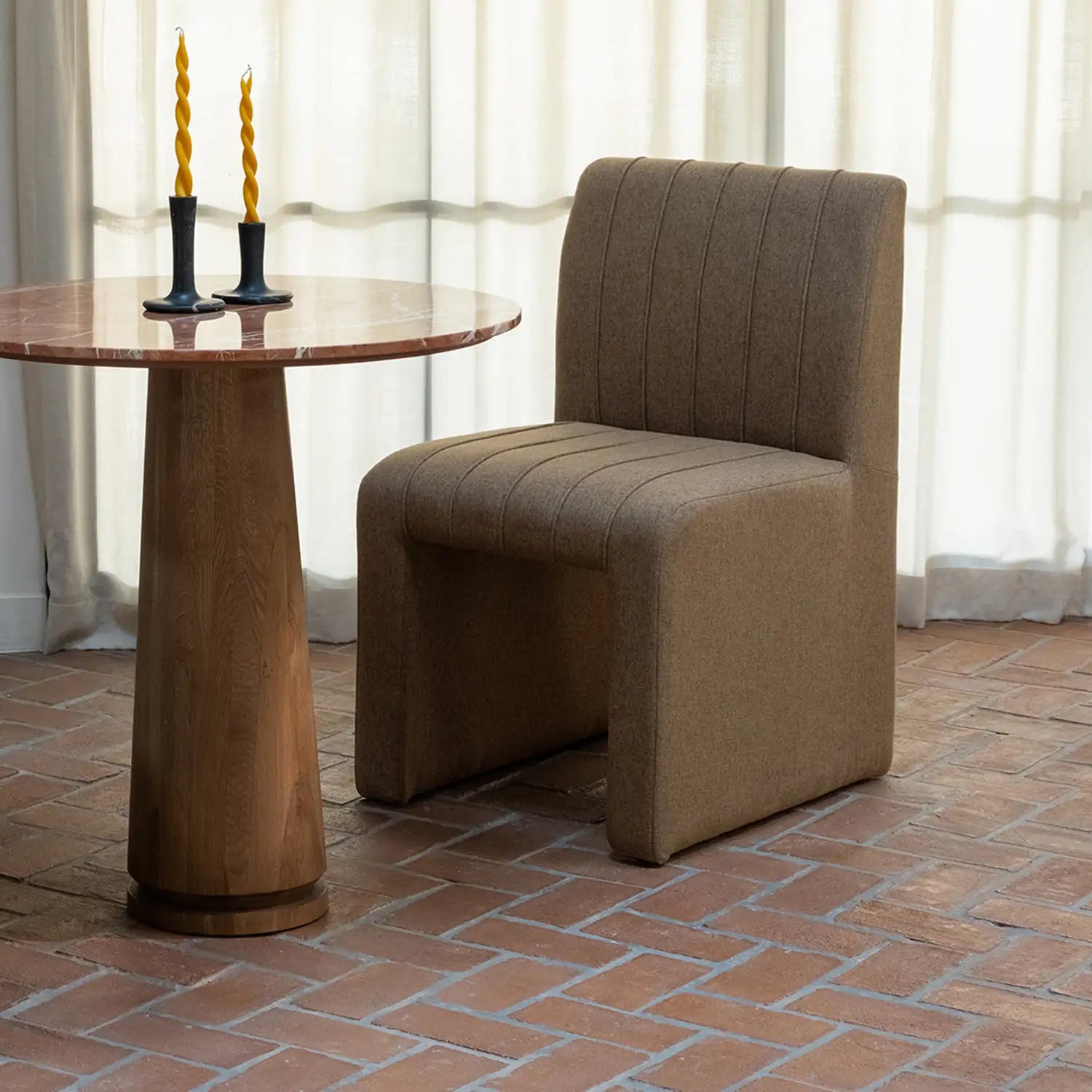 MOES, SALLY DINING CHAIRS, DINING CHAIRS