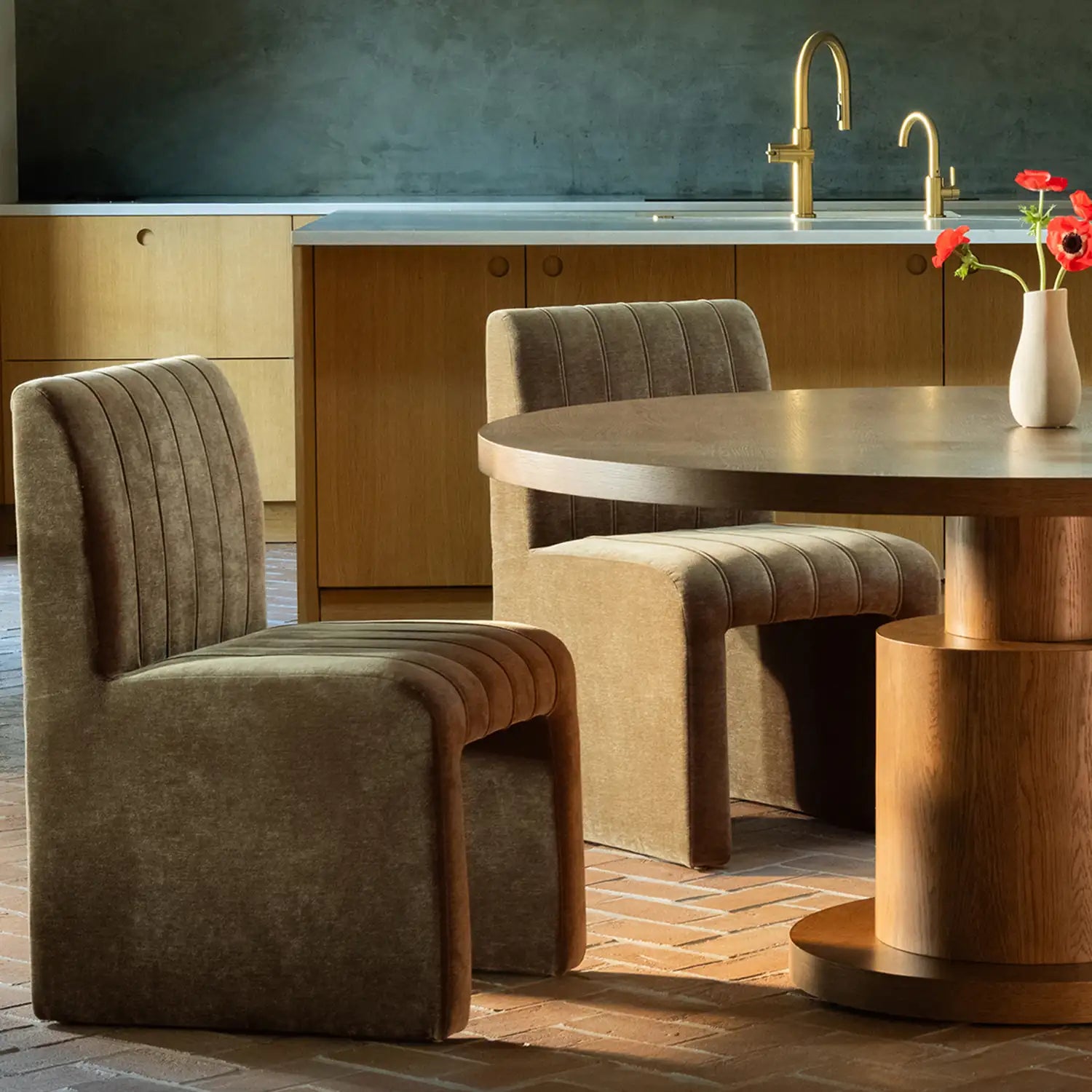 MOES, SALLY DINING CHAIRS, DINING CHAIRS