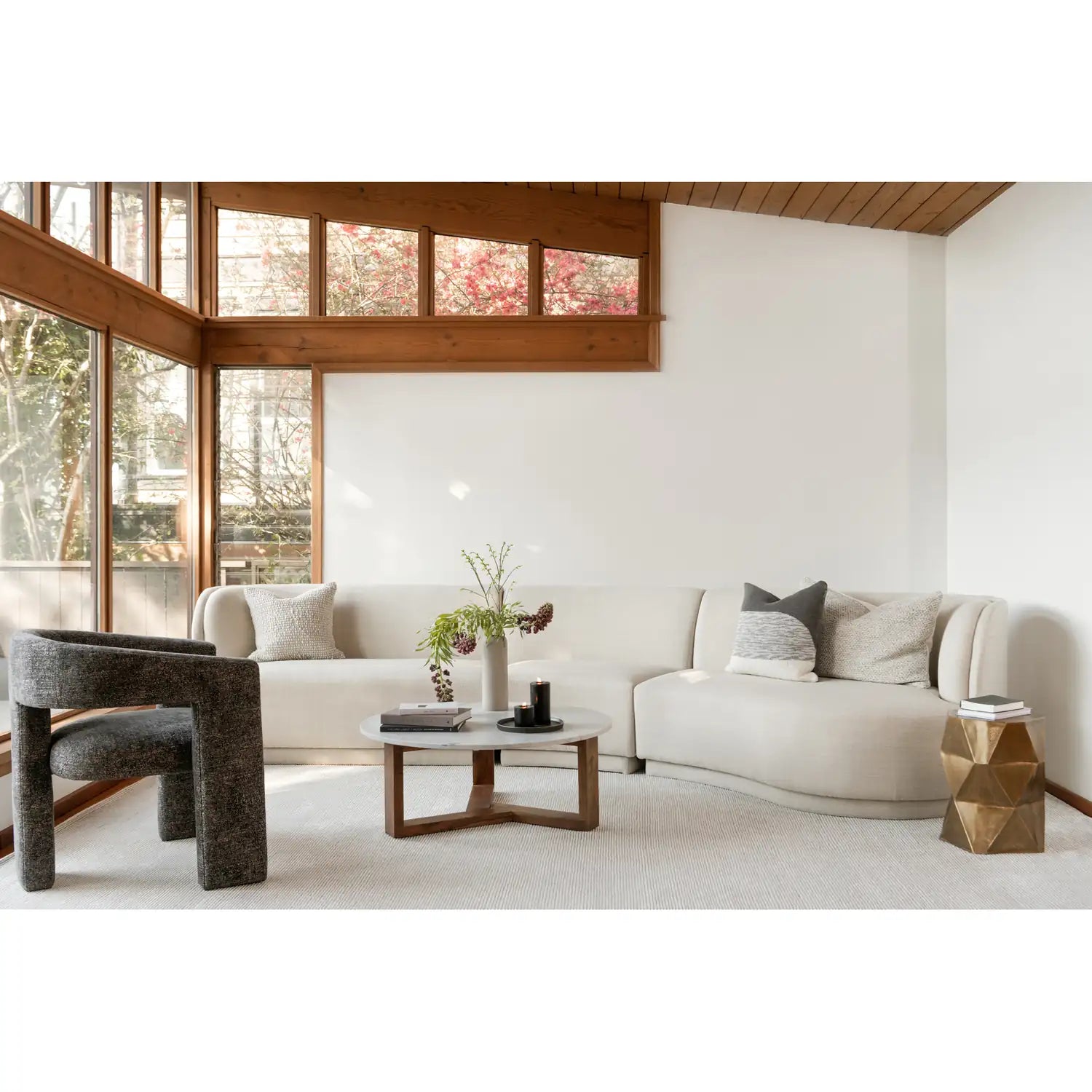 MOES, ELO ACCENT CHAIRS, LOUNGE