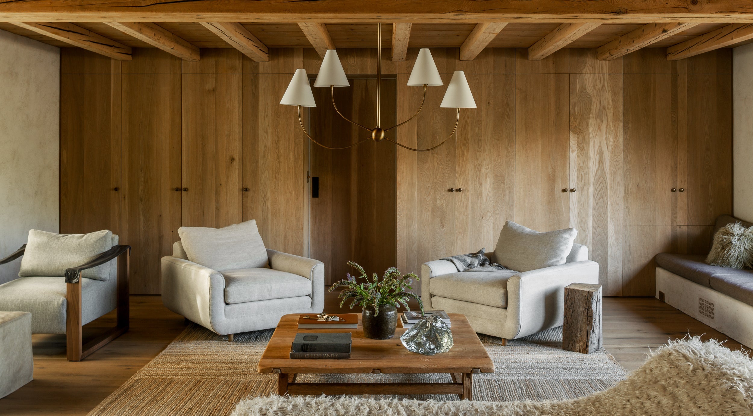 slider image slider_item_yQWtgH