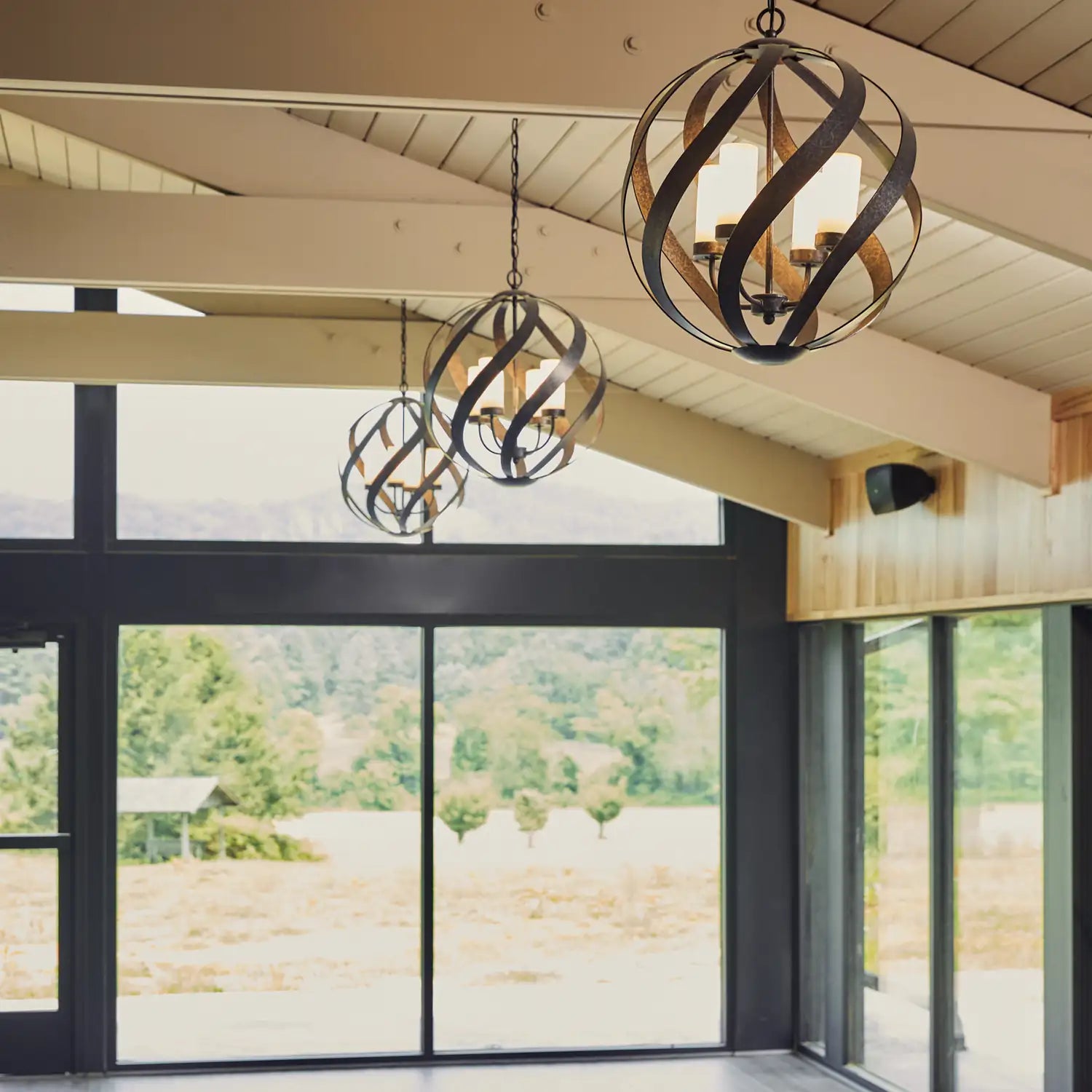 QUOIZEL, BLACKSMITH PENDANT, PENDANT LIGHT