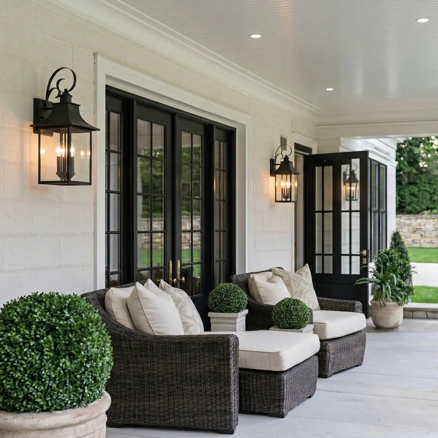 QUOIZEL, CHANCELLOR OUTDOOR LANTERN, OUTDOOR CEILING LIGHTS