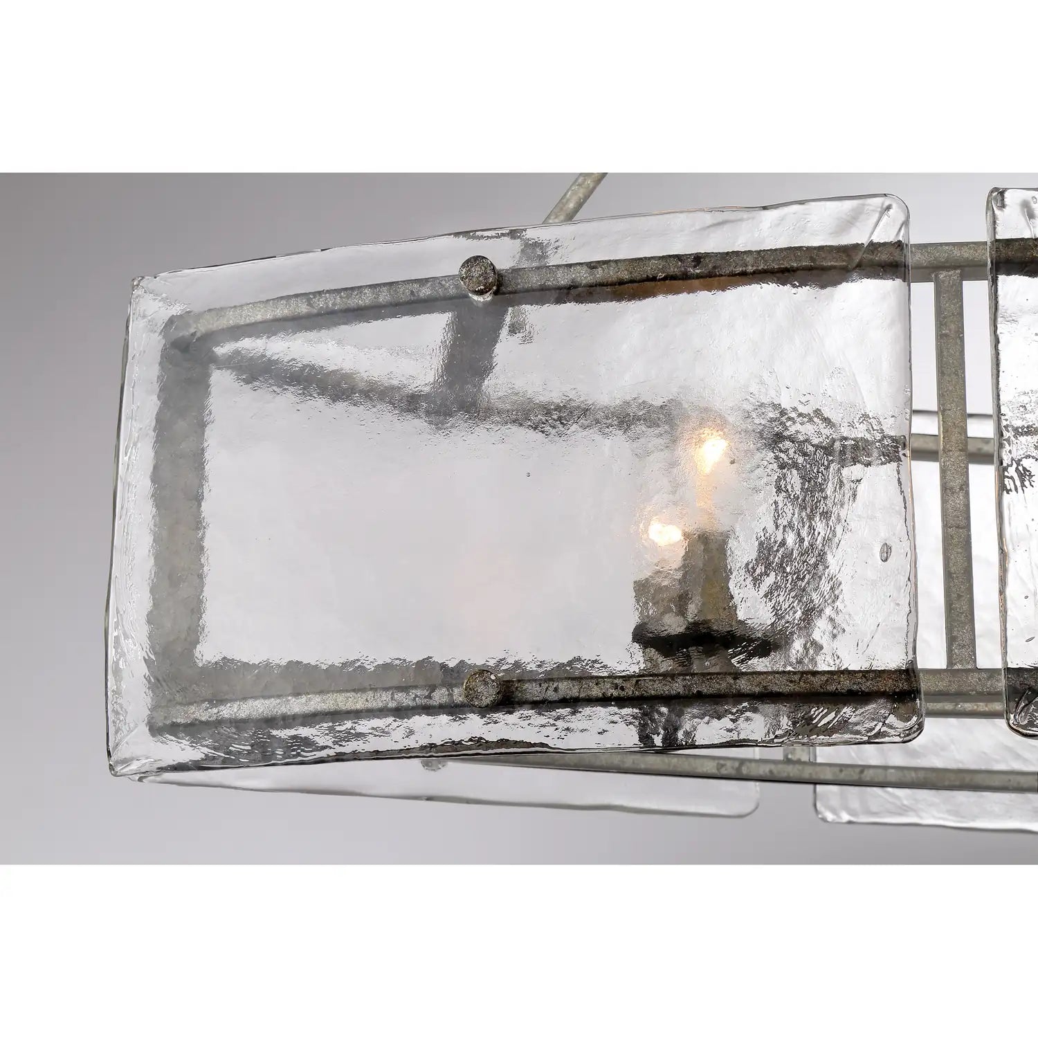 QUOIZEL, FORTRESS ISLAND CHANDELIER, LINEAR LIGHT