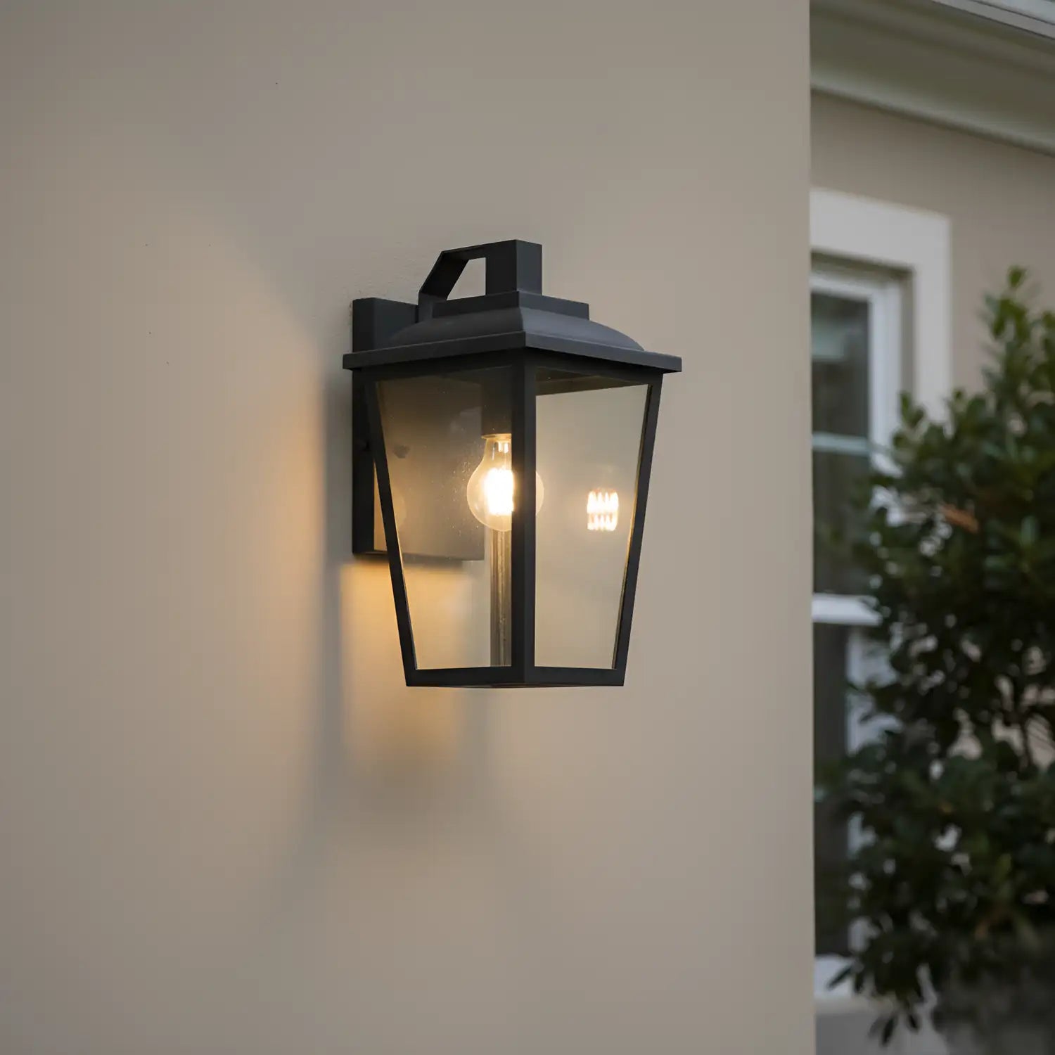 QUOIZEL, JAXON OUTDOOR LANTERN, OUTDOOR CEILING LIGHTS