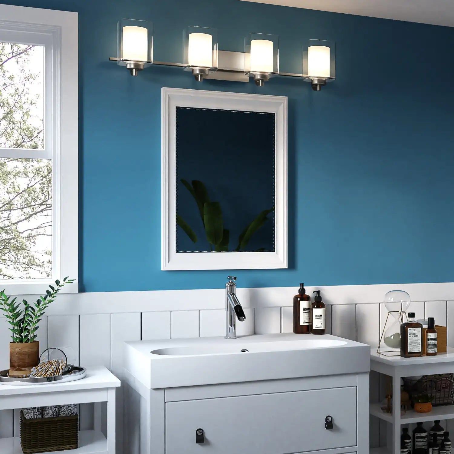 QUOIZEL, KOLT BATH LIGHT, BATH VANITY LIGHT