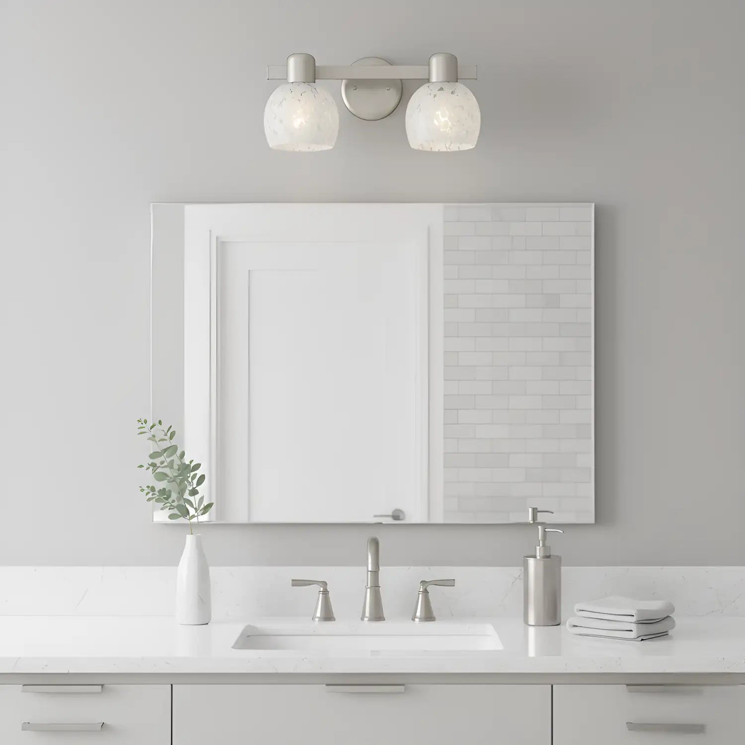 QUOIZEL, LAYTON BATH LIGHT, BATH VANITY LIGHT