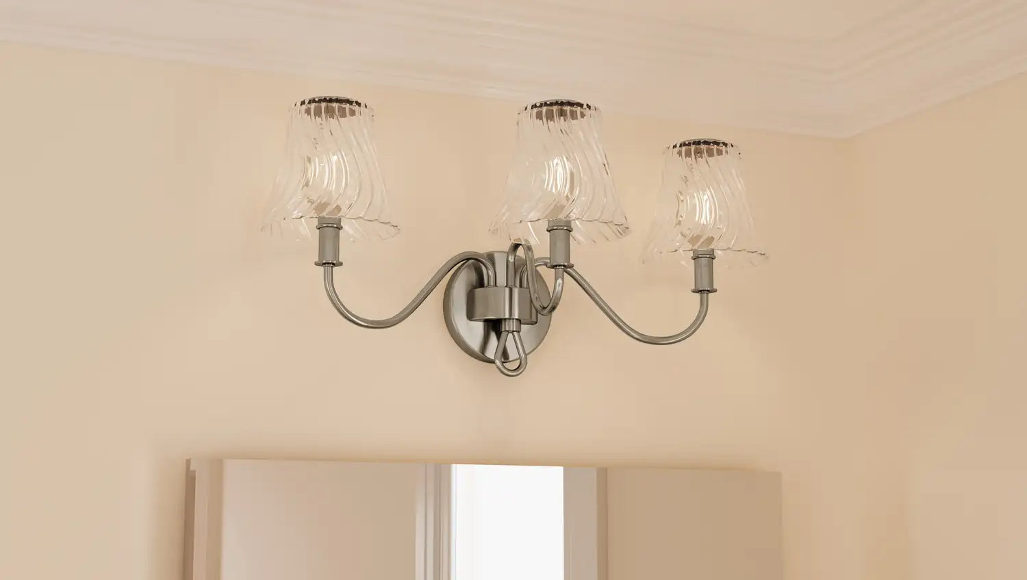 QUOIZEL, MCKINNEY BATH LIGHT, BATH VANITY LIGHT