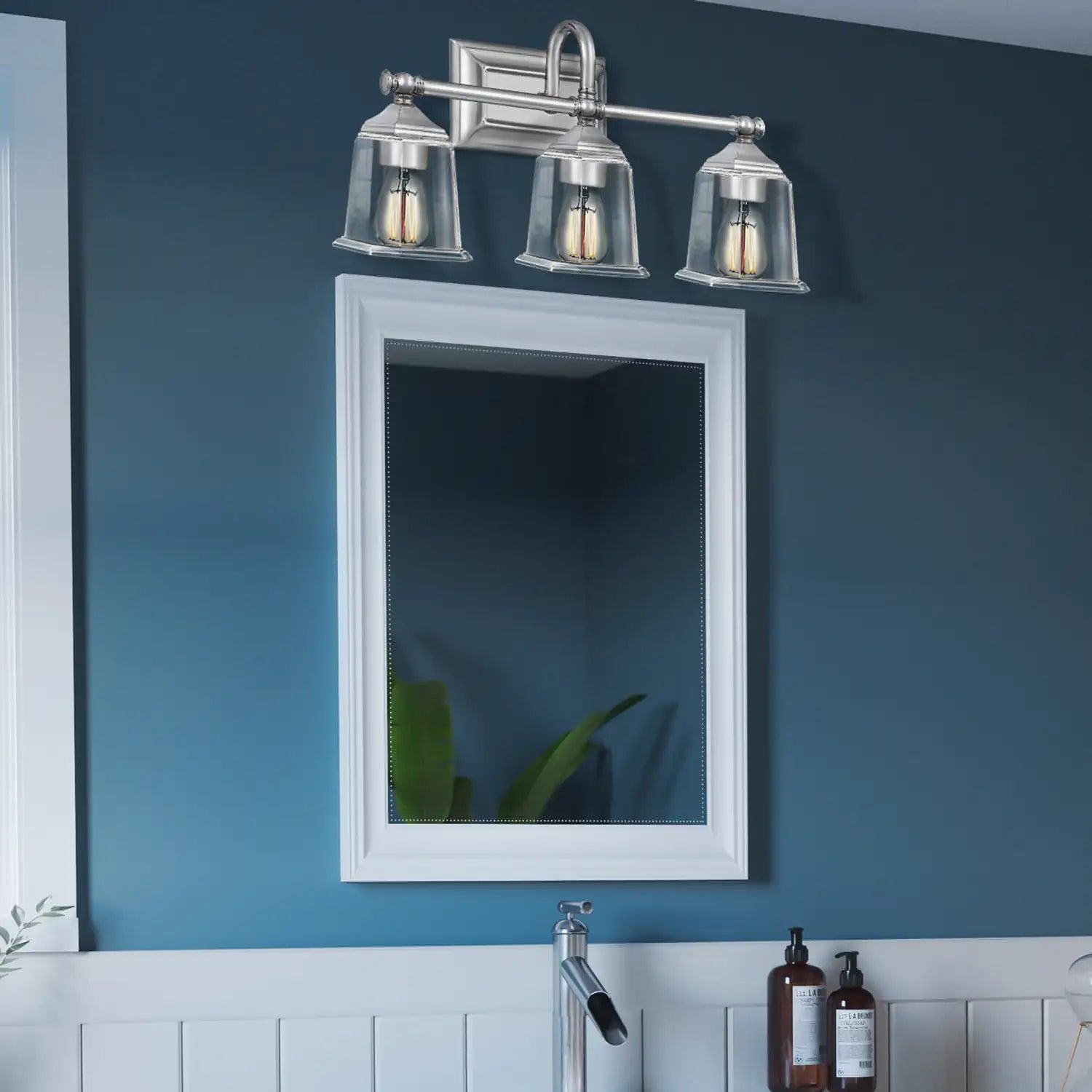 QUOIZEL, NICHOLAS BATH LIGHT, BATH VANITY LIGHT