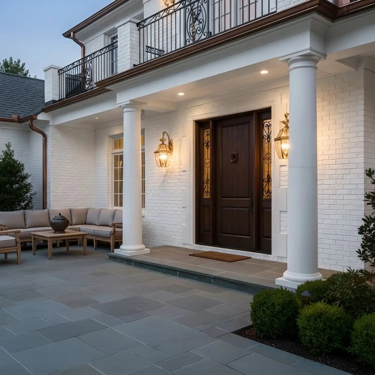 QUOIZEL, NEWBURY OUTDOOR LANTERN, OUTDOOR CEILING LIGHTS