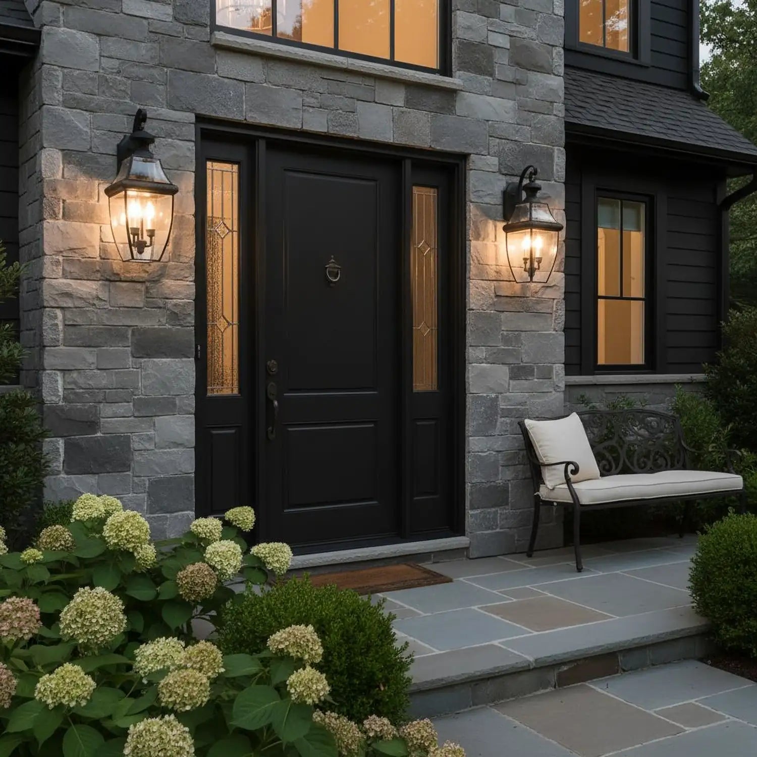 QUOIZEL, NEWBURY OUTDOOR LANTERN, OUTDOOR CEILING LIGHTS