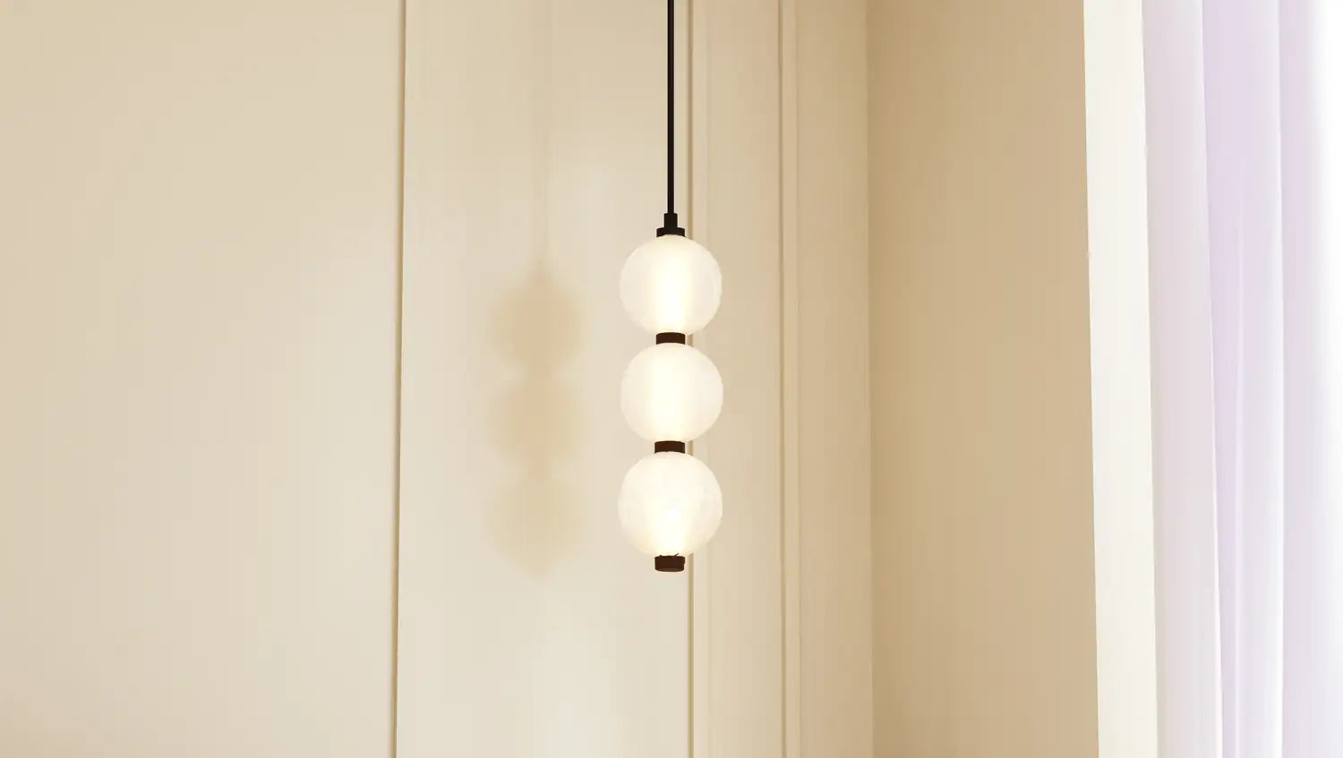 QUOIZEL, CLARENDON PENDANT, PENDANT LIGHT