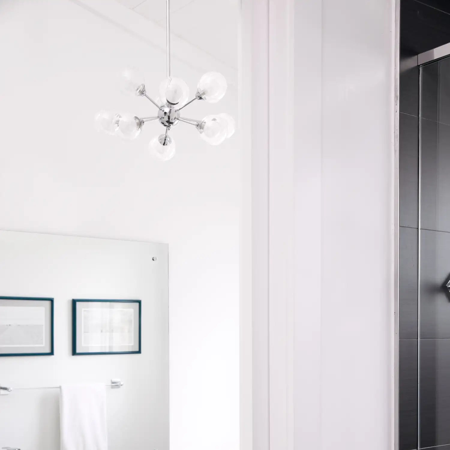 QUOIZEL, SPELLBOUND CHANDELIER, CHANDELIER LIGHT