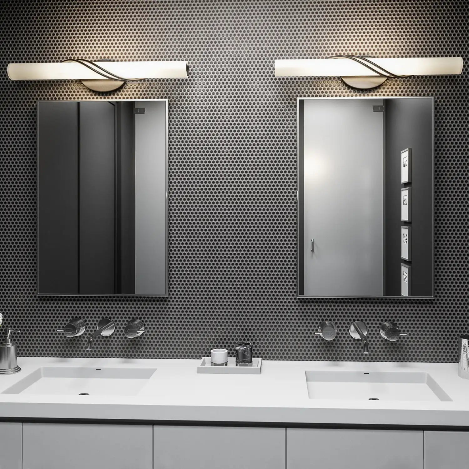 QUOIZEL, SERENADE BATH LIGHT, BATH VANITY LIGHT