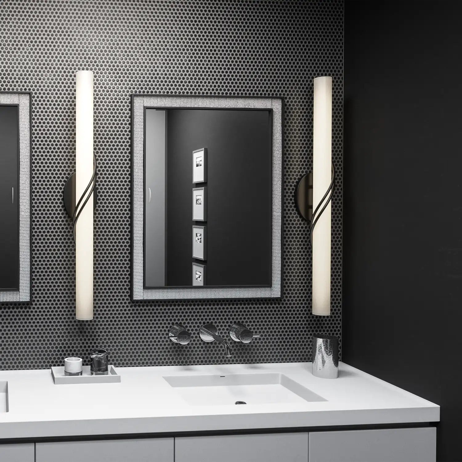 QUOIZEL, SERENADE BATH LIGHT, BATH VANITY LIGHT