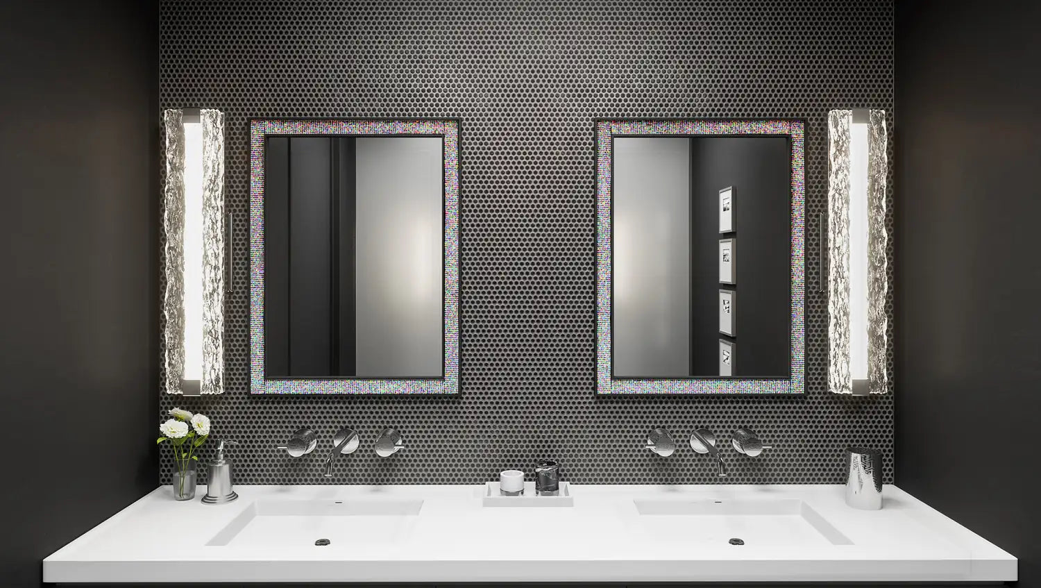 QUOIZEL, WINTER BATH LIGHT, BATH VANITY LIGHT