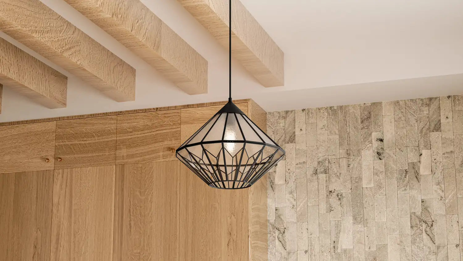 QUOIZEL, TIFFANY PENDANT, PENDANT LIGHT