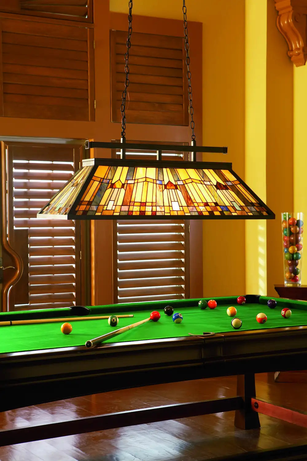 QUOIZEL, INGLENOOK ISLAND CHANDELIER, LINEAR LIGHT