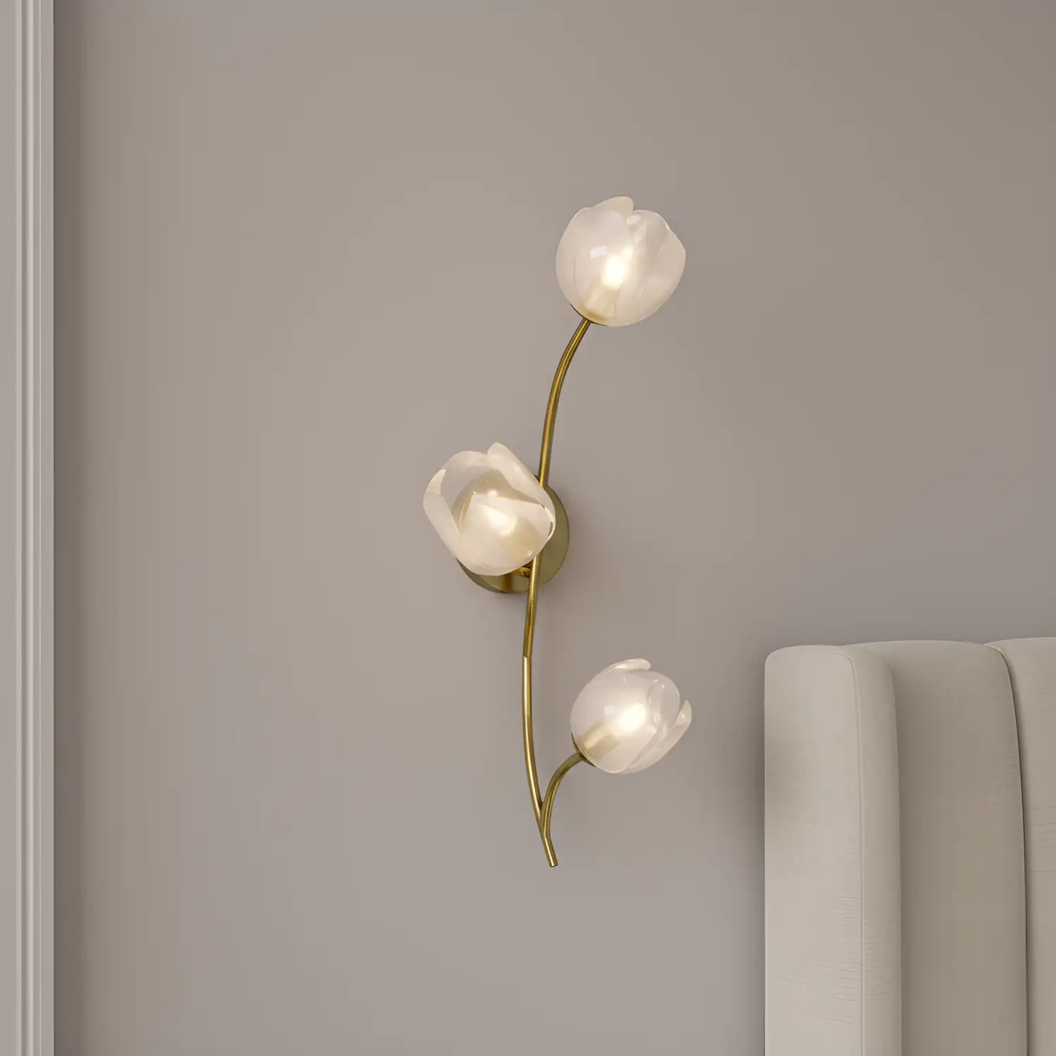 QUOIZEL, WALKER WALL SCONCE, WALL SCONCES