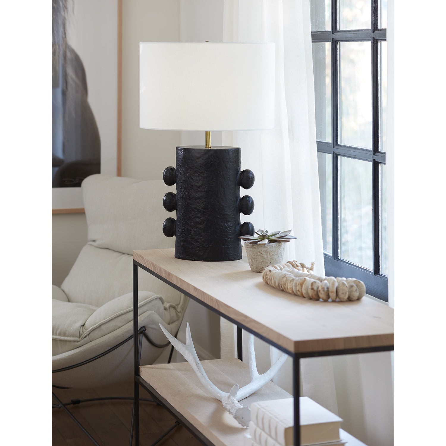 REGINA ANDREW MAYA METAL TABLE LAMP - Table