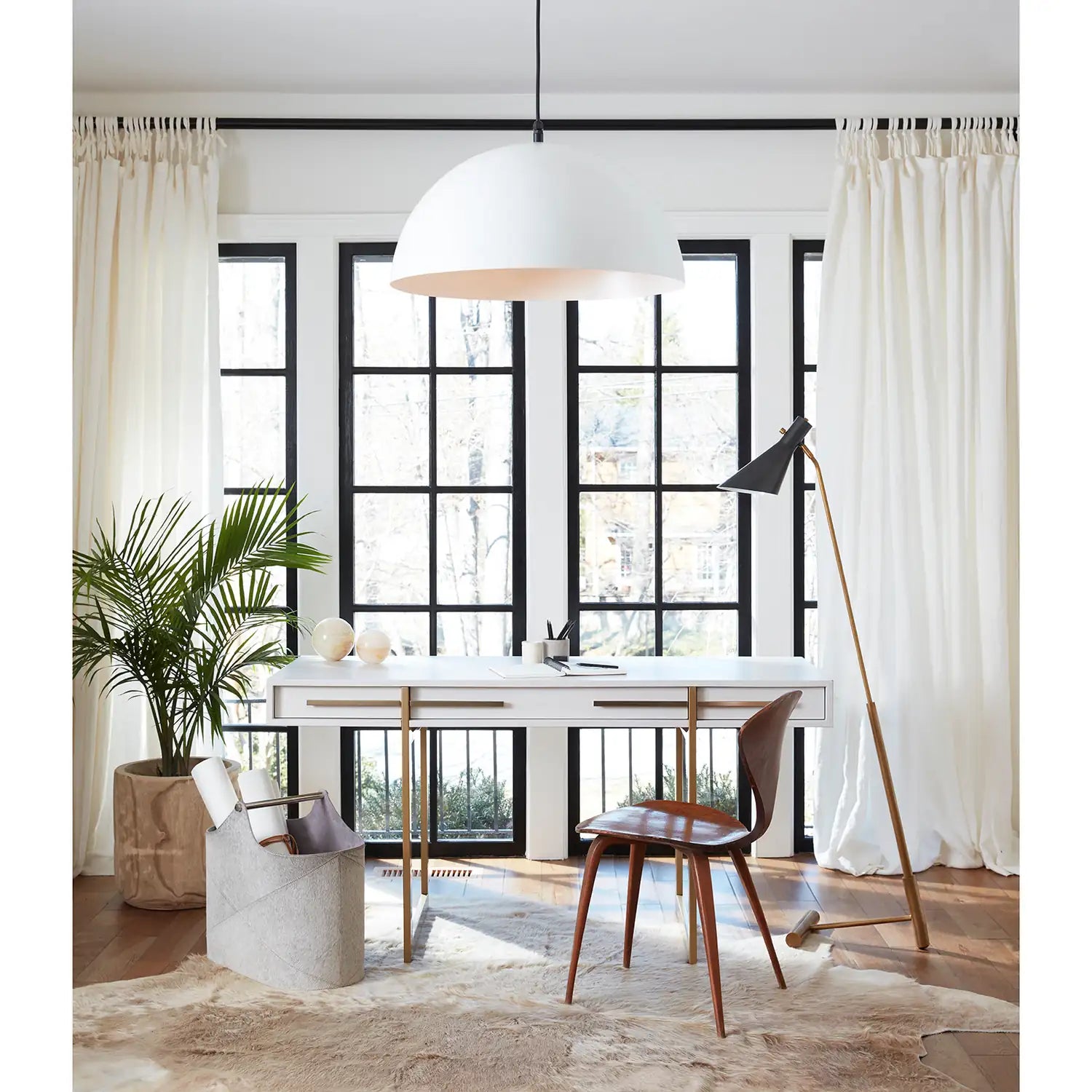 Regina Andrew, SPYDER FLOOR LAMP, FLOOR LAMP