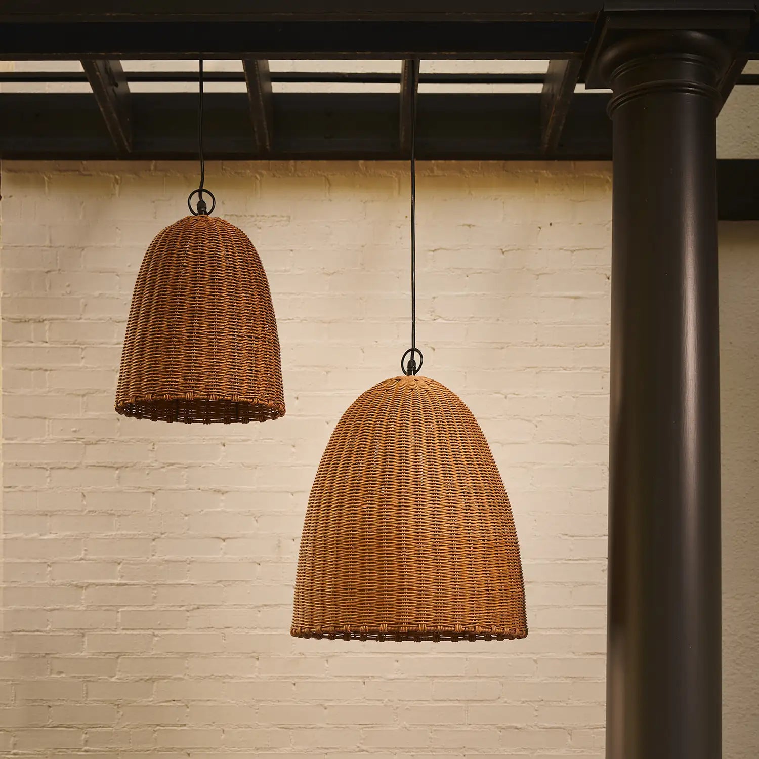 Regina Andrew, BEEHIVE OUTDOOR PENDANT, PENDANT LIGHT