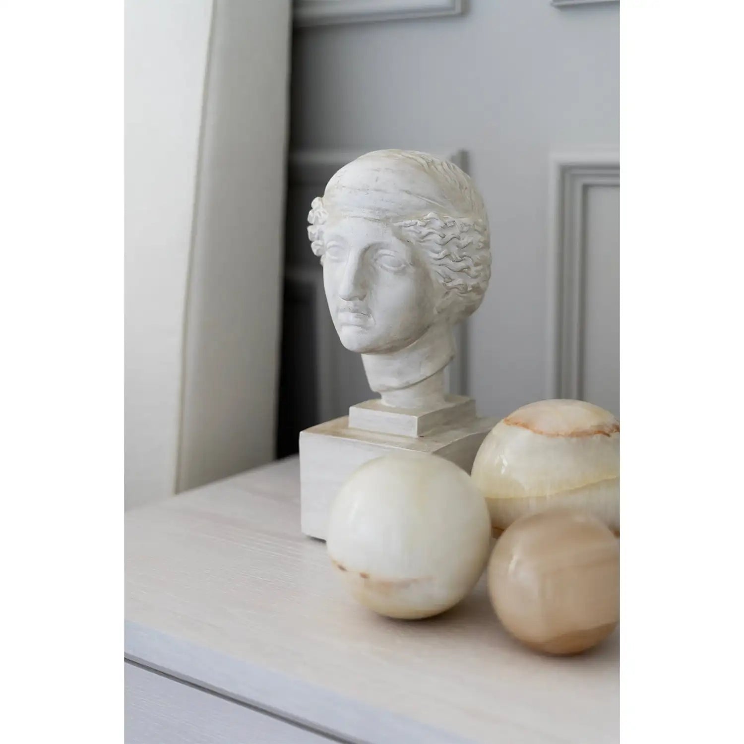 Regina Andrew JADE SPHERE ACCESSORY SET - Decorative Accents