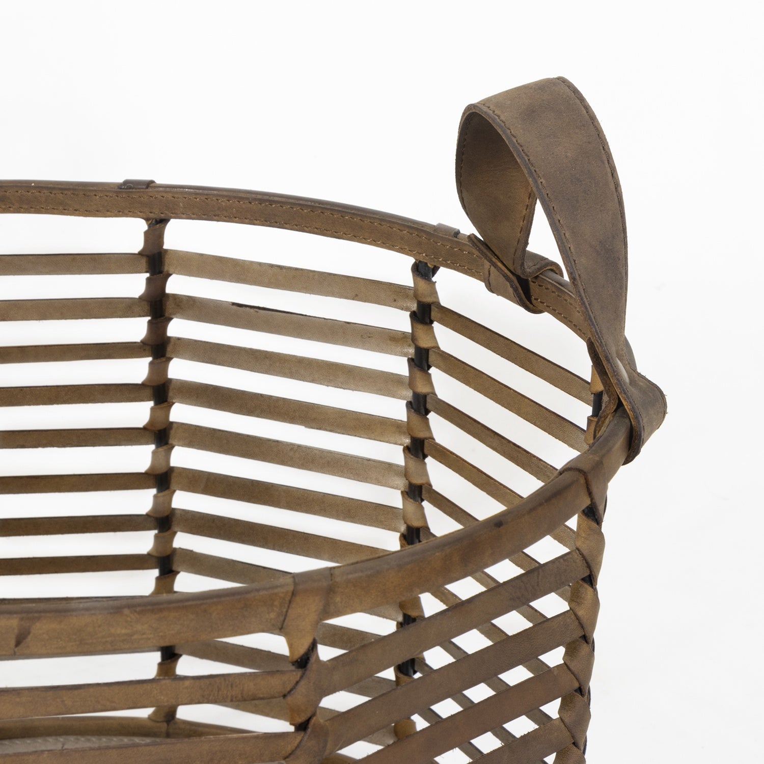REGINA ANDREW FINN LEATHER BASKET - Decorative Accents