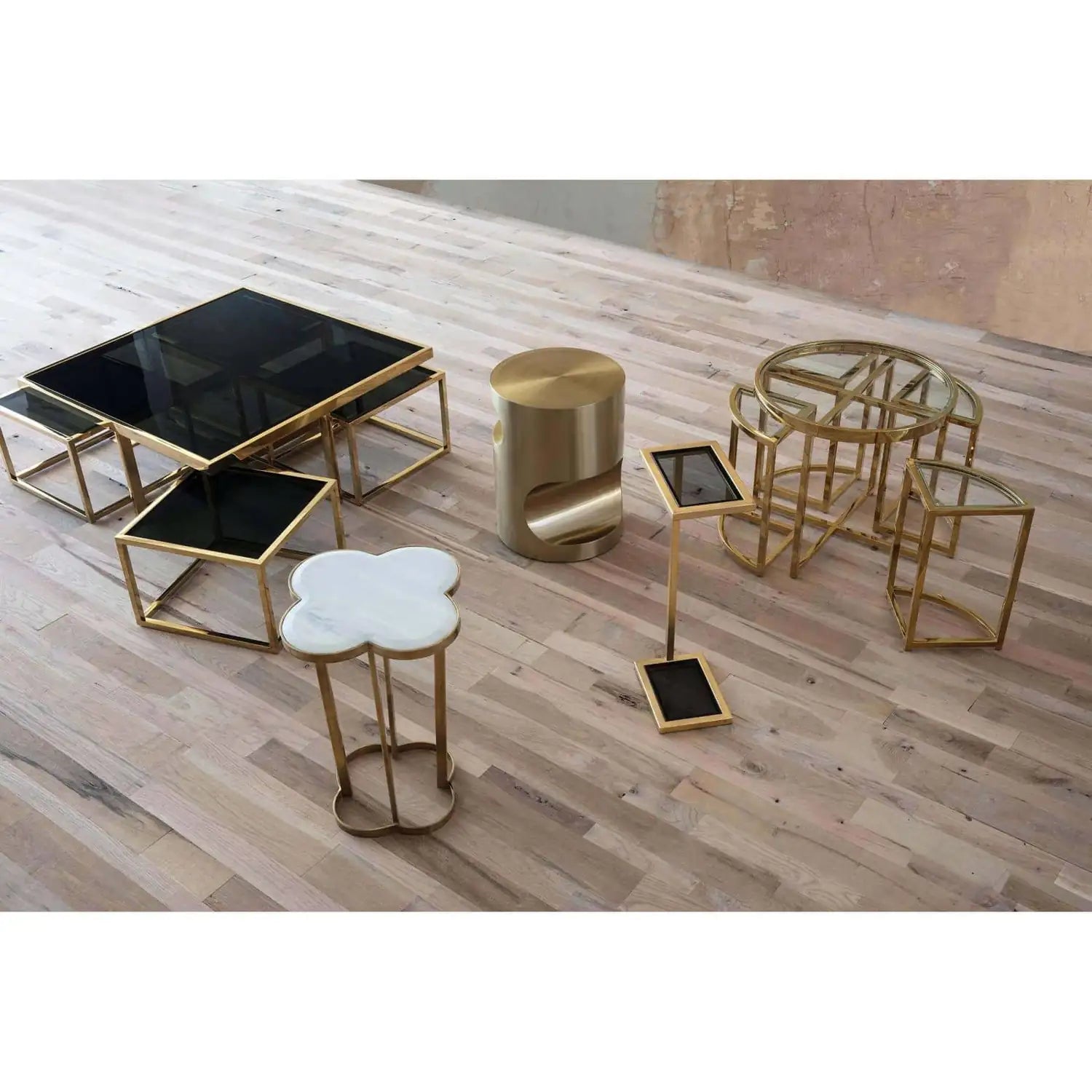 Regina Andrew NATHAN SIDE TABLE - Side