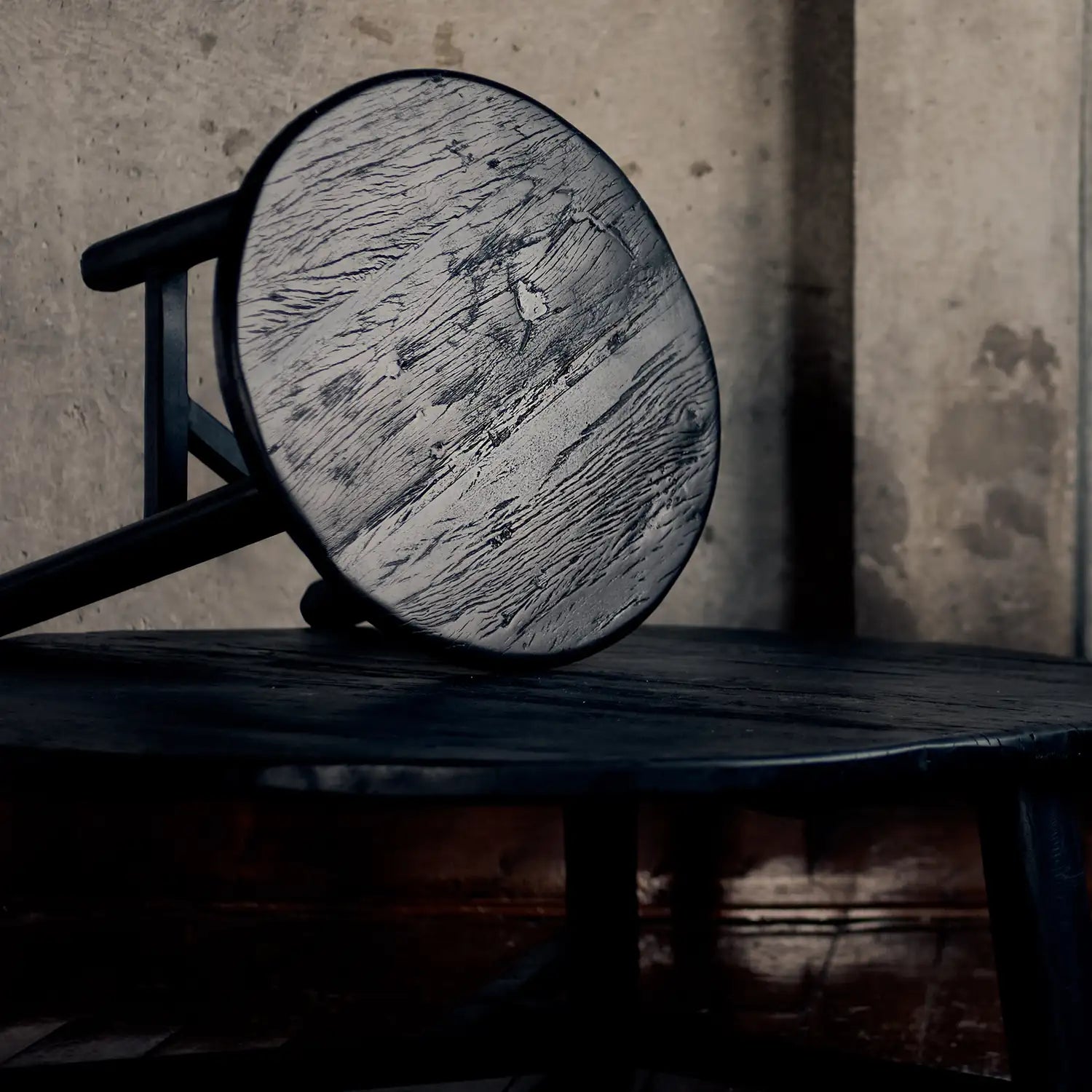 Regina Andrew SONOMA WOOD ACCENT TABLE - Side