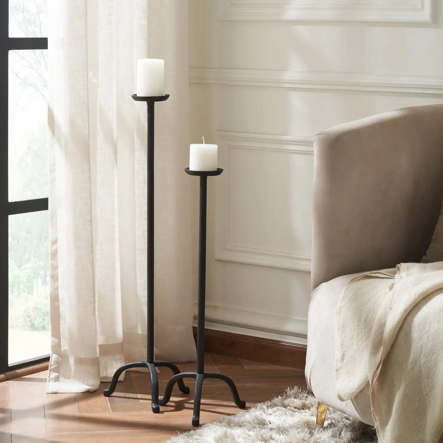 RENWIL AGRA CANDLE HOLDER MATTE - Decorative Accents